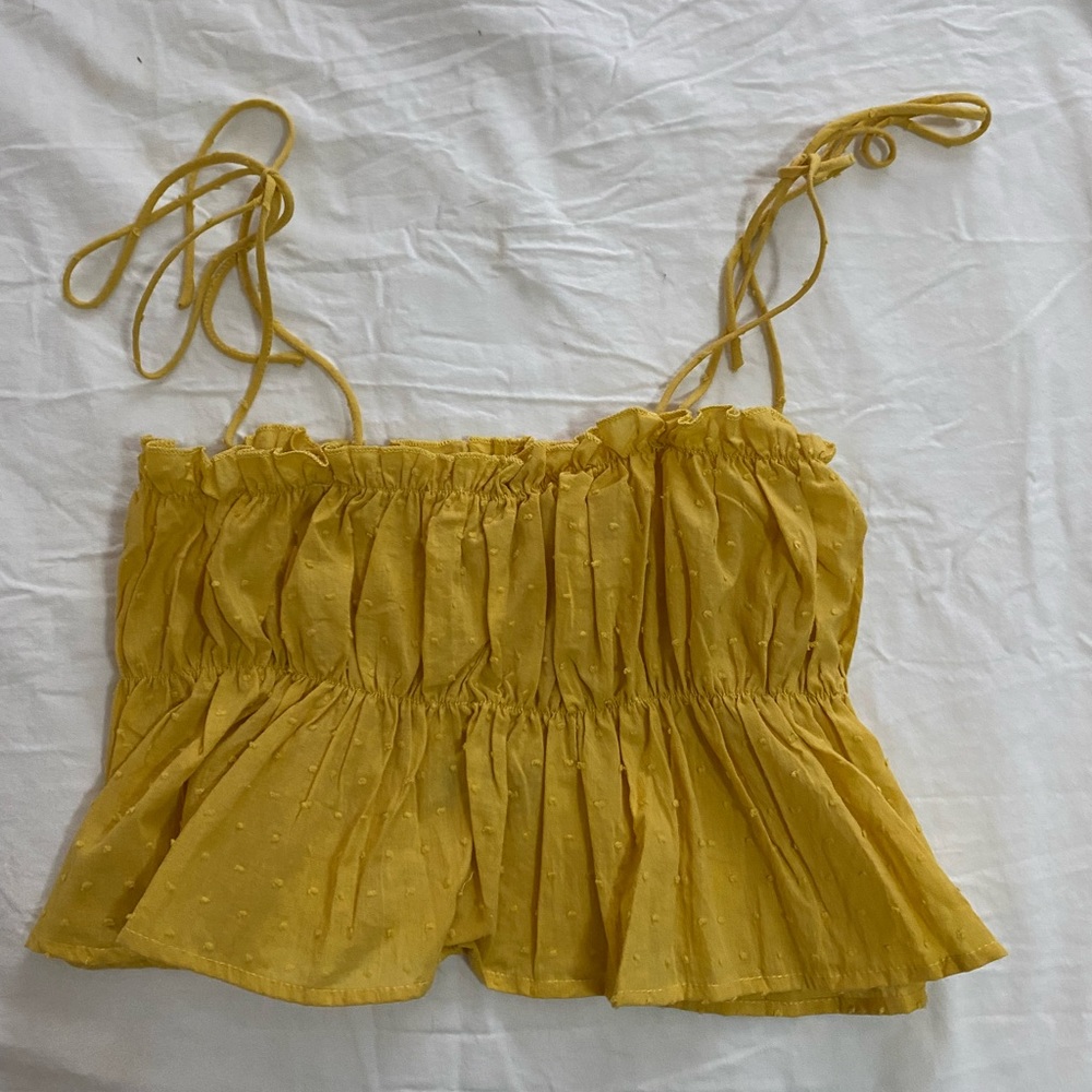 shein yellow crop top